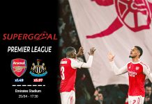 Arsenal FC en duel pour le titre joue Newcastle United